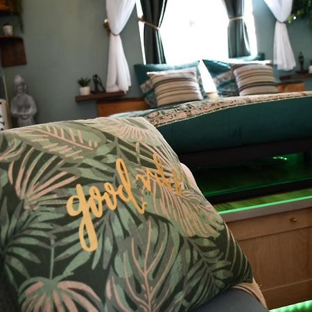 Le Patio H24,Cosy,Port,Plage,Wifi,Netflix La Seyne-sur-Mer Exterior foto